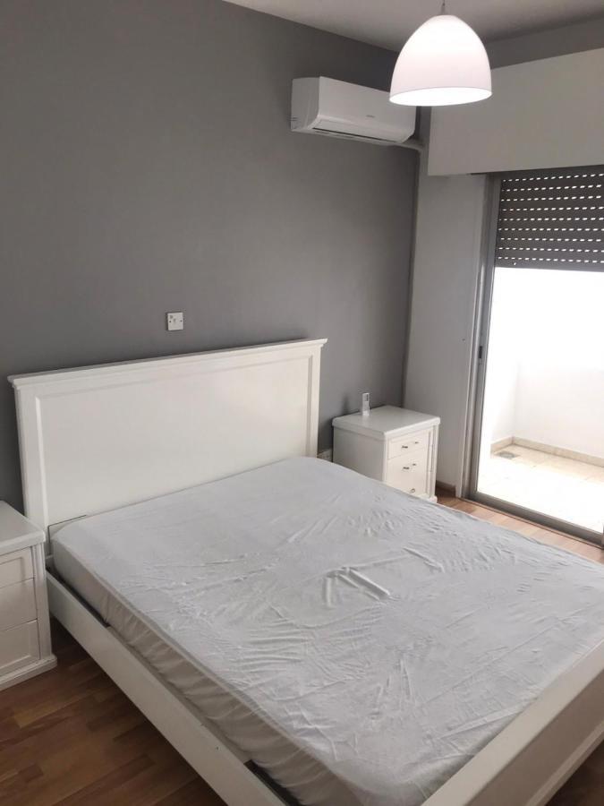 Iflat Lejlighed Limassol Eksteriør billede